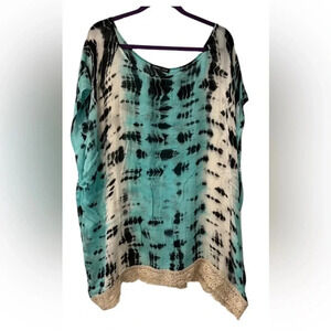 Gypsy 05 Crochet Trim Poncho